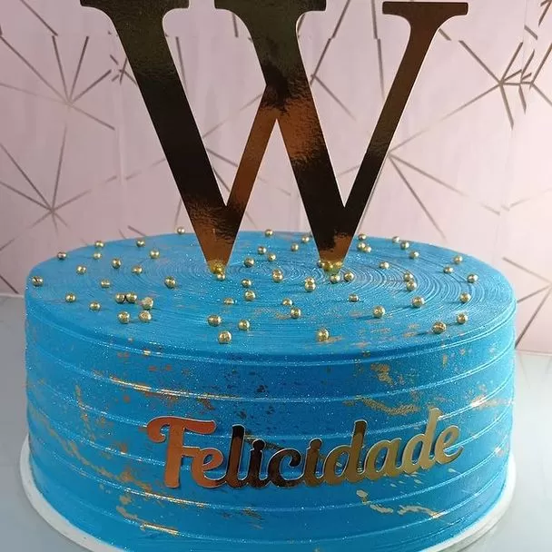 Decoração de Bolo de Aniversário Masculino - Decoração Fácil