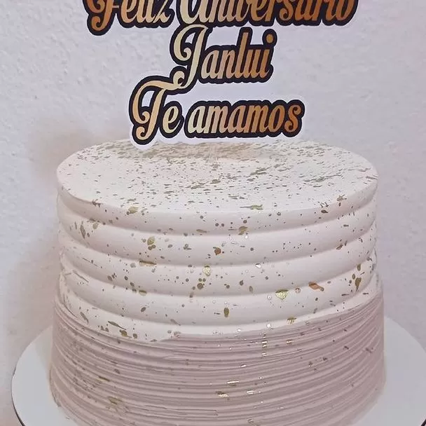 Decoração de Bolo de Aniversário Masculino - Decoração Fácil