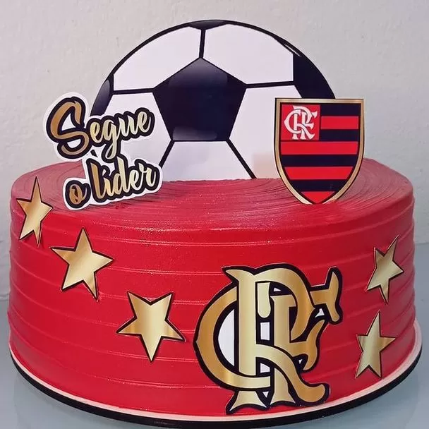 Decoração de Bolo de Aniversário Masculino. Flamengo