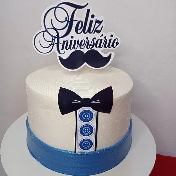 Decoração de Bolo de Aniversário Masculino - Decoração Fácil