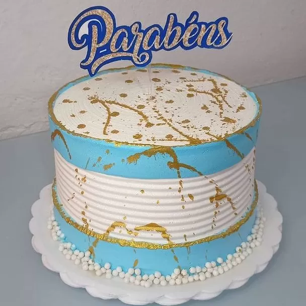 Decoração de Bolo de Aniversário Masculino - Decoração Fácil