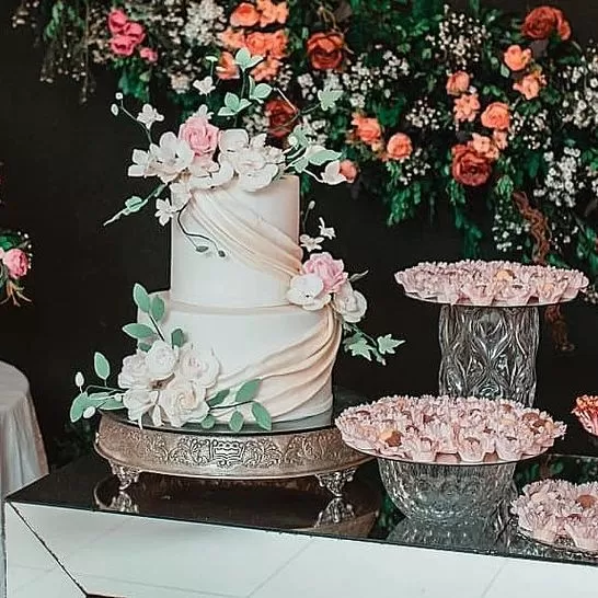 40 Modelos de Bolo de Casamento. Flores de Açúcar