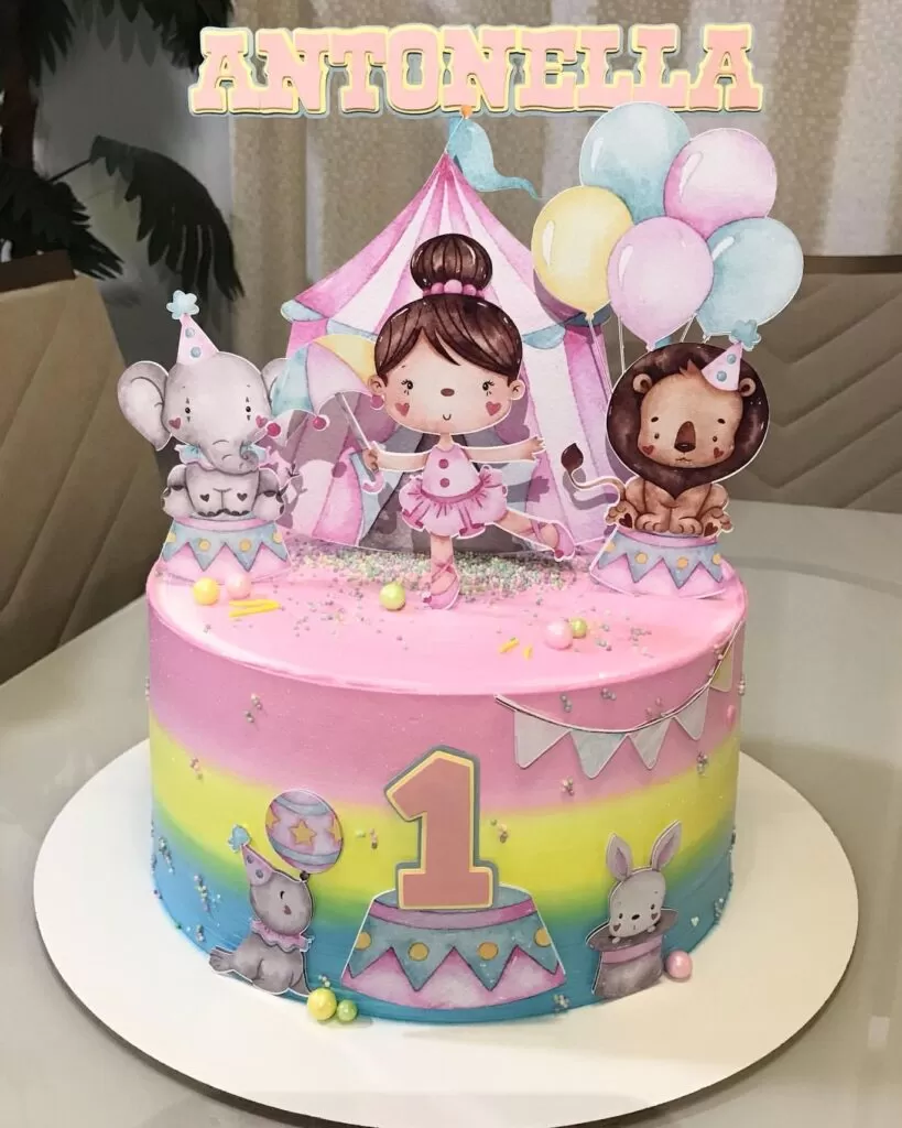 Bolo de Aniversário Infantil Feminino. Circo Rosa