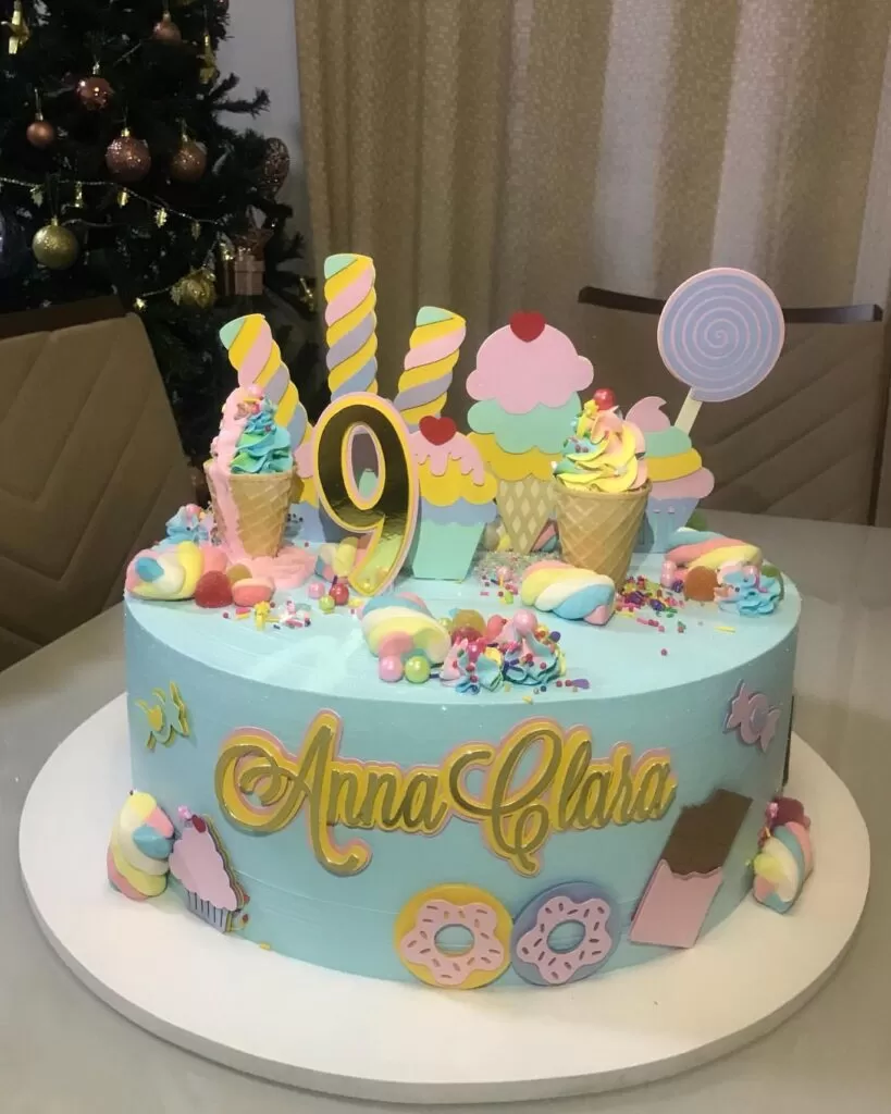 Bolo de Aniversário Infantil Feminino - Decoração Fácil